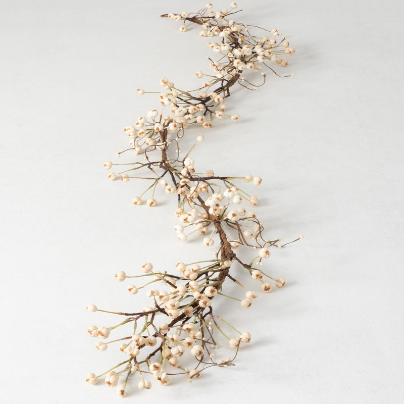 White Winter Berry and Twig Garland