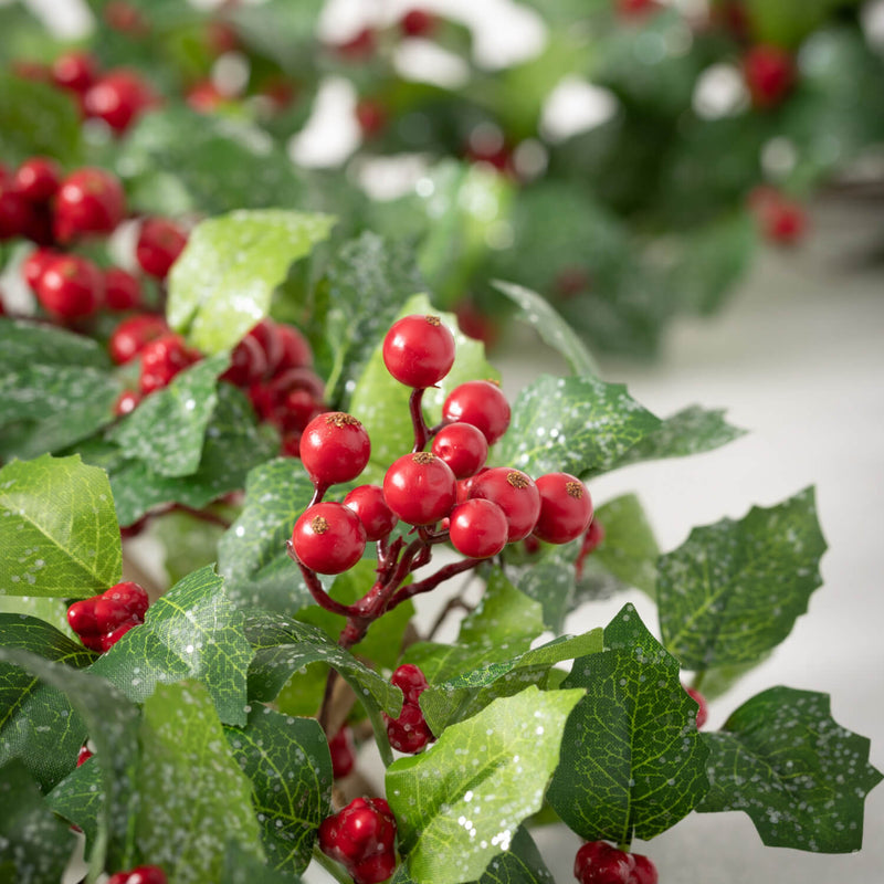 Red Berry & Green Leaf Garland