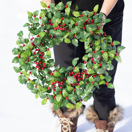 Red Berry Leaf Wreath
