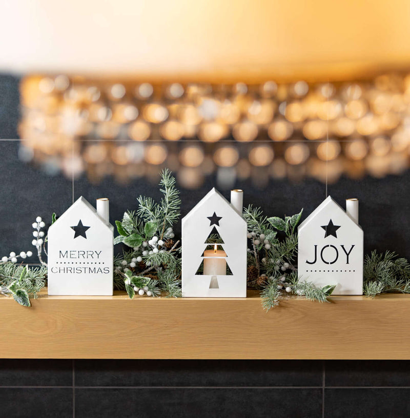 Pine Leaf And Berry Garland