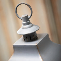 Jumbo Lantern With 3 Pillars